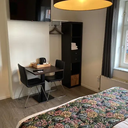 De Hofnar Bed & Breakfast 3*